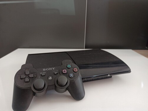 Playstation 3 Superslim 320 GB Tek Kollu 20 Temiz Oyun Yüklü 