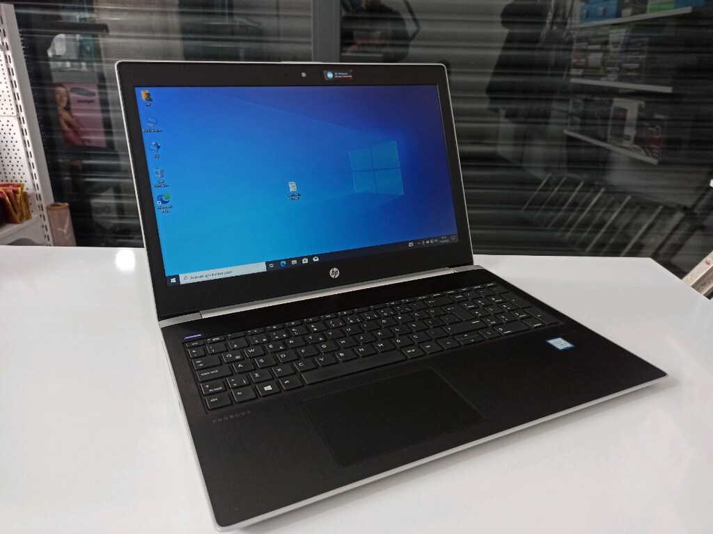 Laptop, HP Probook 450 G5, Intel i5 8. Nesil işlemcisi, 16GB RAM ve 256GB SSD
